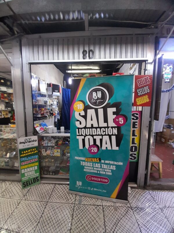 BANNER 2*1 M CON ROLL SCREEN